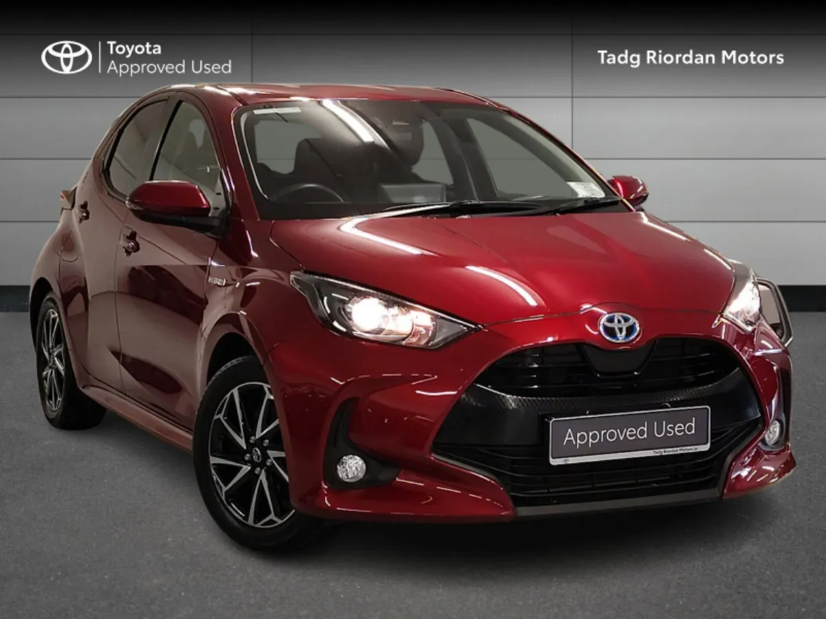 Toyota Yaris HYB L/SPORT MONO - Image 1