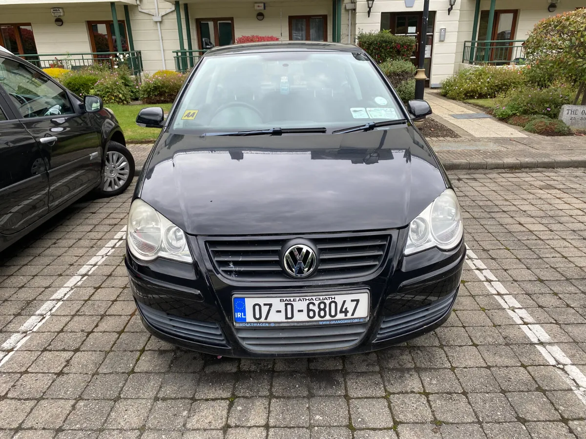 Volkswagen Polo Auto - 44,000 kms - Image 2