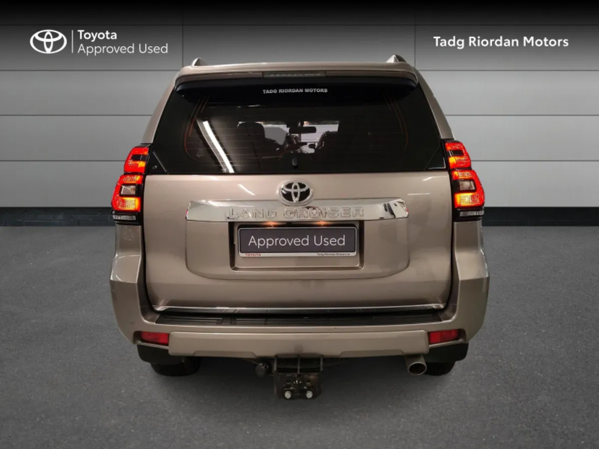 Toyota Land Cruiser LWB COMMERCIAL AUTO 4DR - Image 4