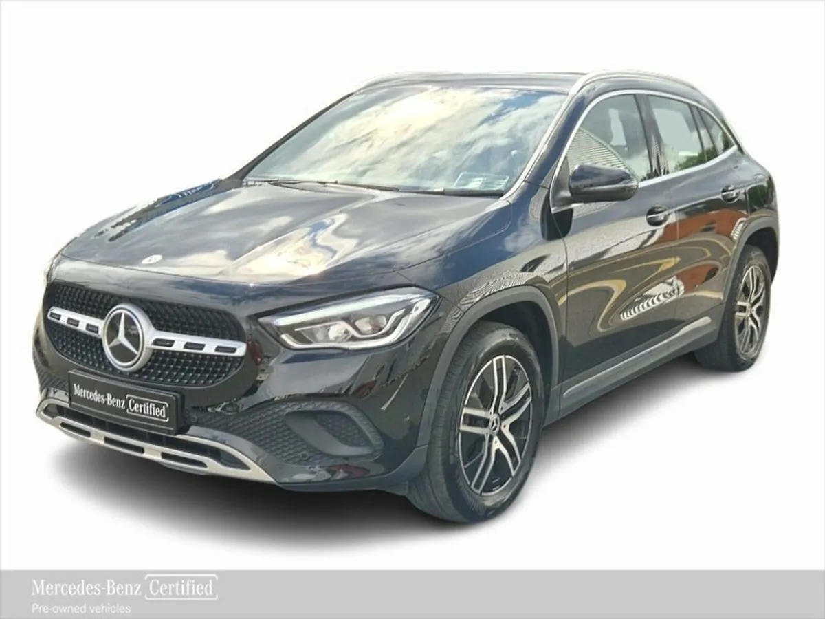 Mercedes-Benz GLA GLA180 A/T Progressive **Very Lo - Image 2