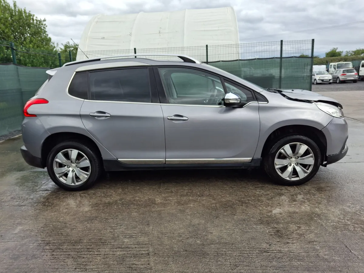 152 Peugeot 2008  1.2 Petrol  Automatic - Image 4