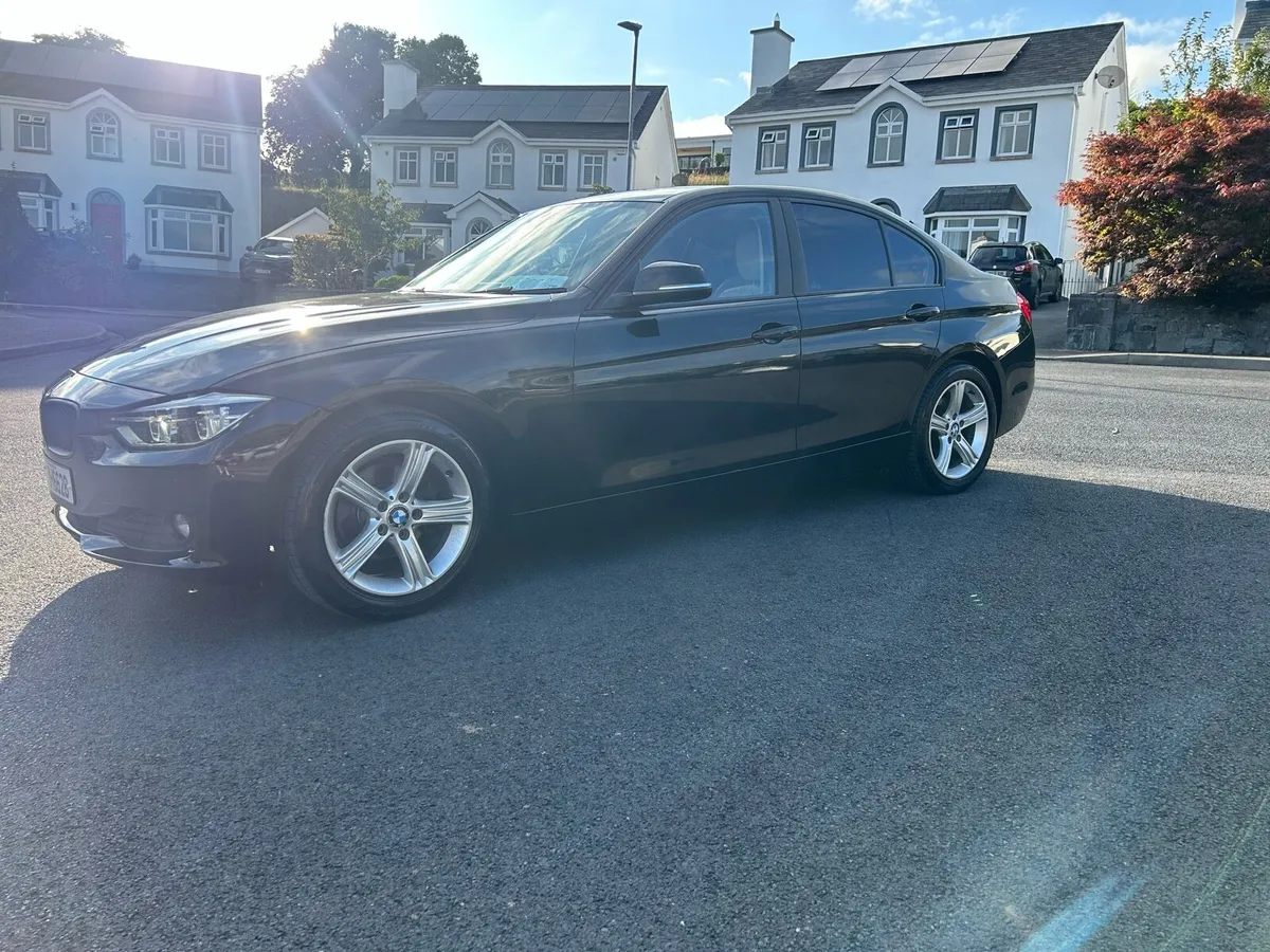 2017 BMW 318d - Image 3