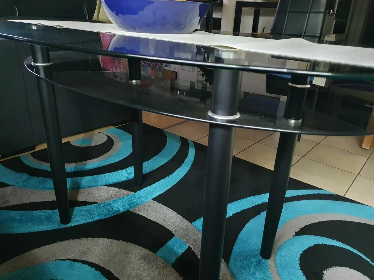 Dininng Table Oval - Image 2
