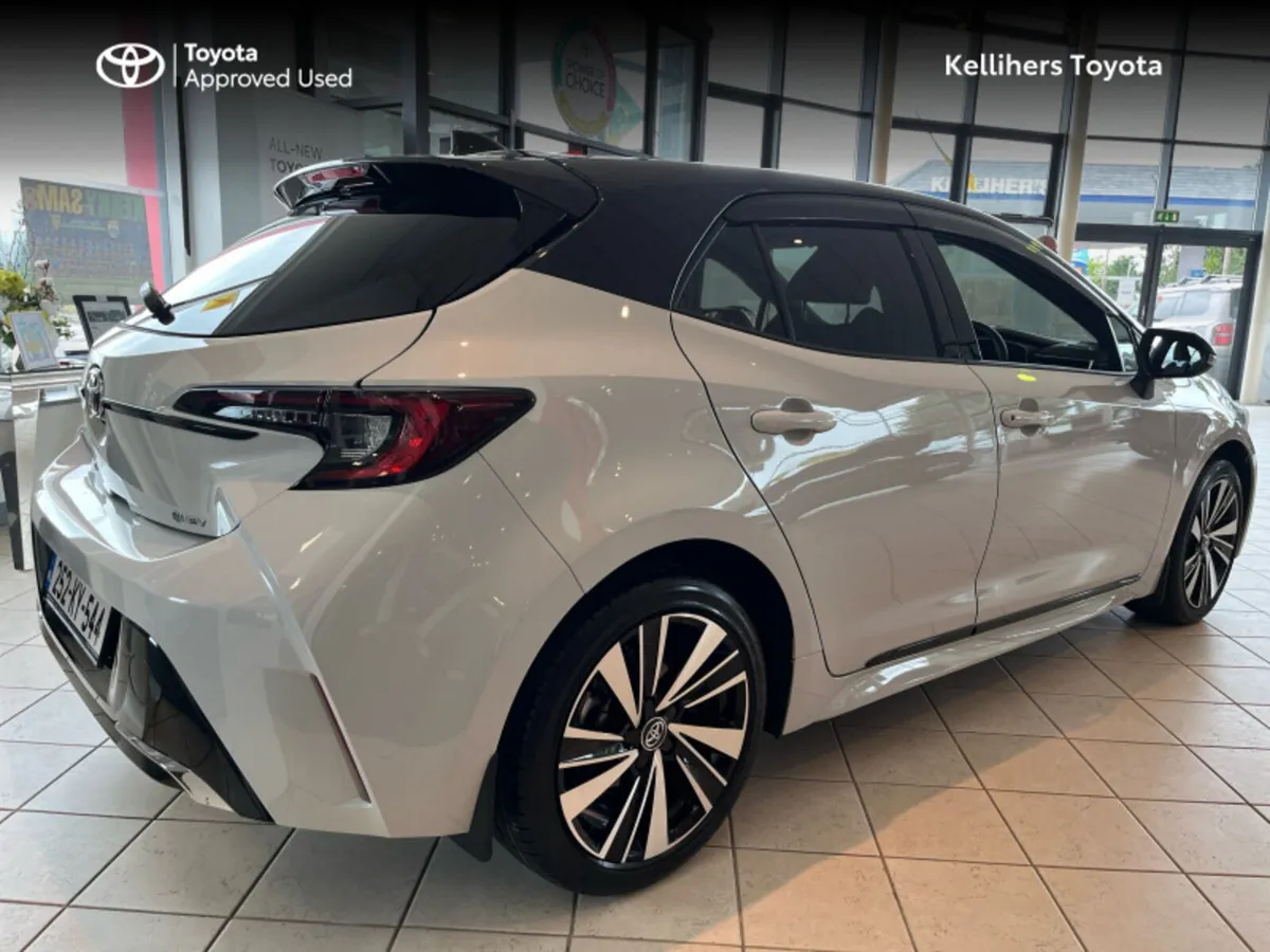 Toyota Corolla HYBRID ELECTRIC LUNA SPORT - Image 2