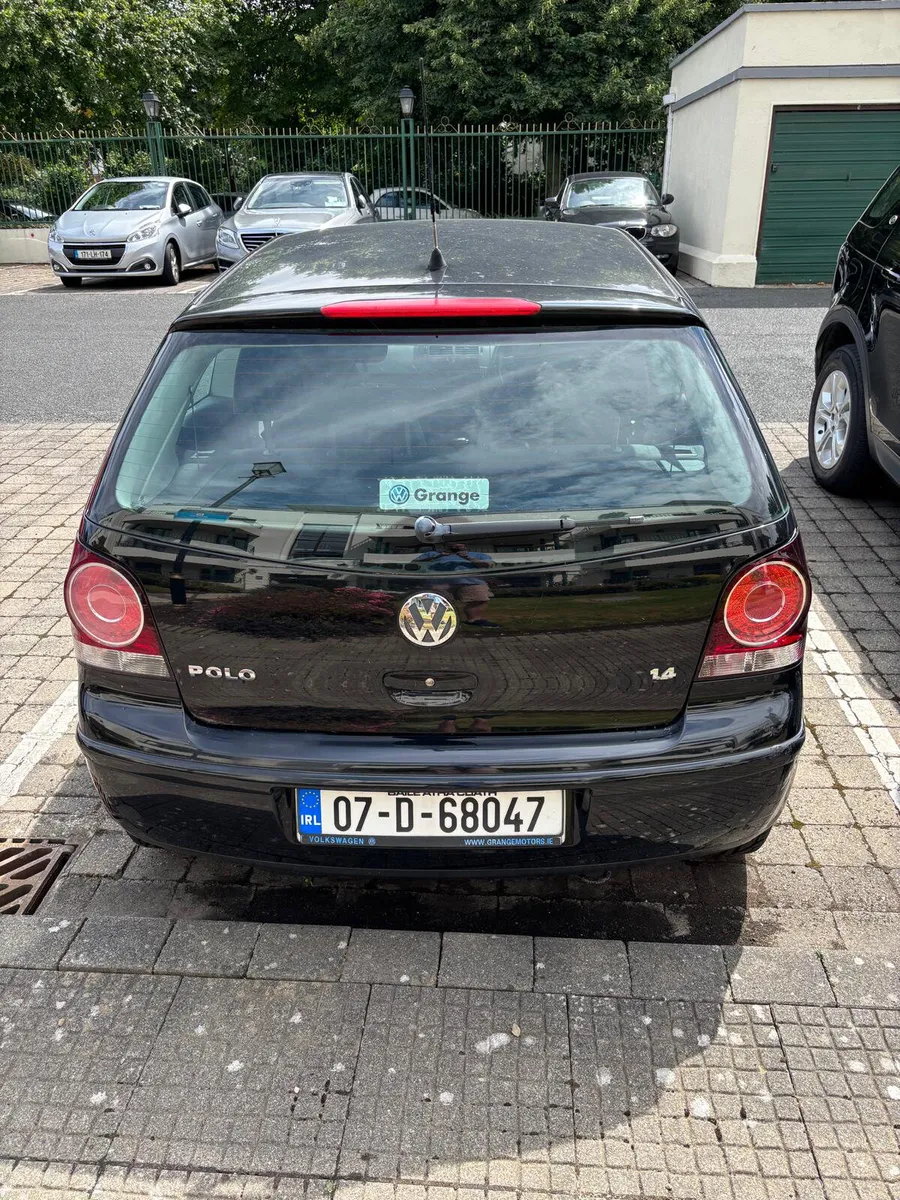 Volkswagen Polo Auto - 44,000 kms - Image 4