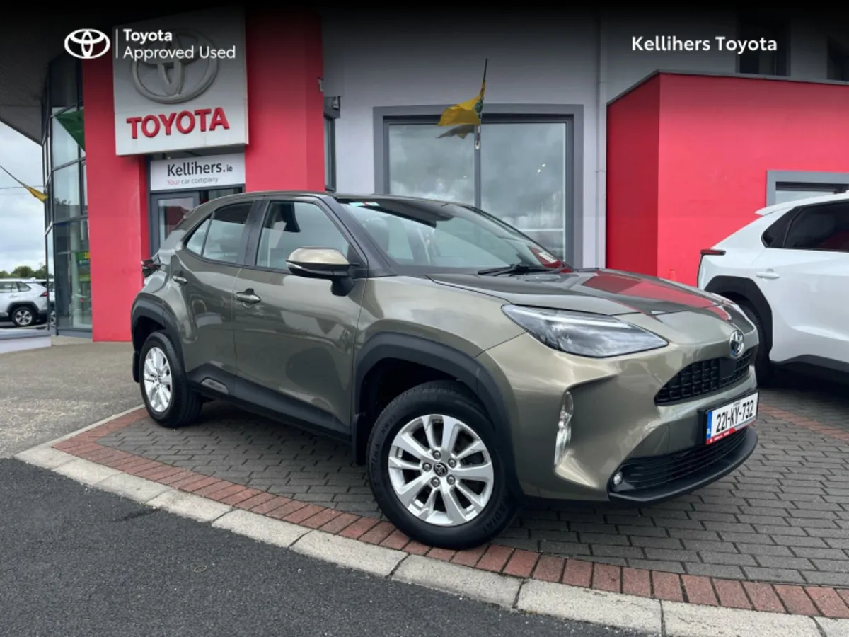Toyota Yaris Cross YARIS CROSS LUNA - Image 1