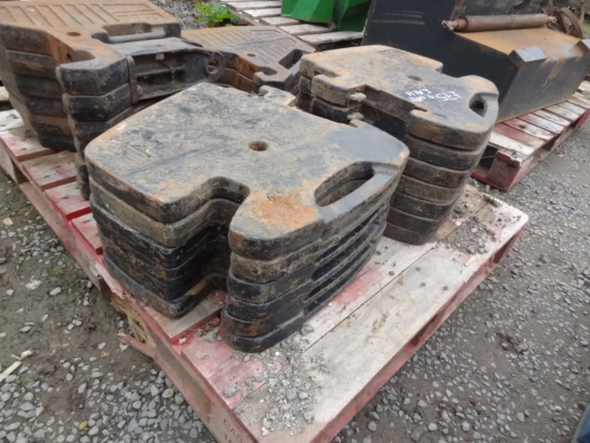 Agco MF Massey Ferguson 55KG Tractor Weight slices - Image 4