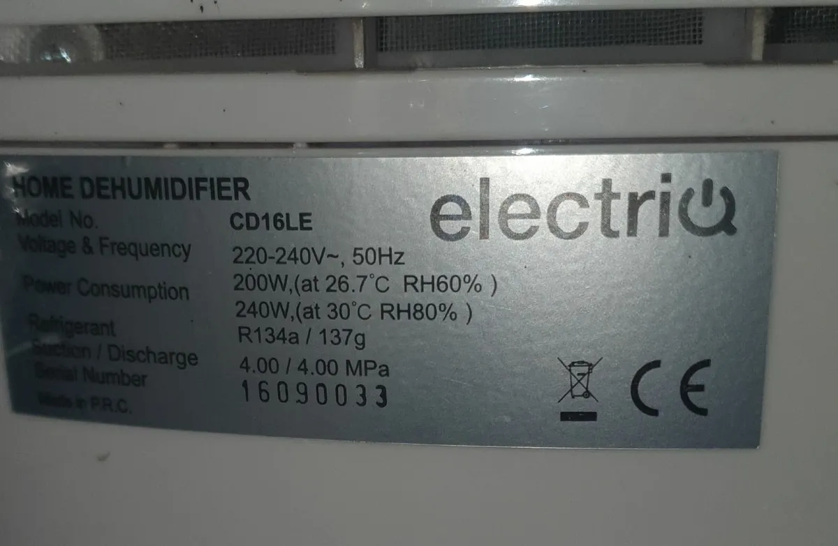 electriQ 16 litre Low Energy Dehumidifier - Image 2