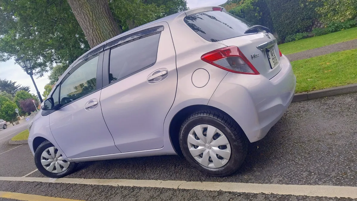 1.0 AUTOMATIC TOYOTA VITZ~BRAND NEWNCT 09/26=€7950 - Image 3