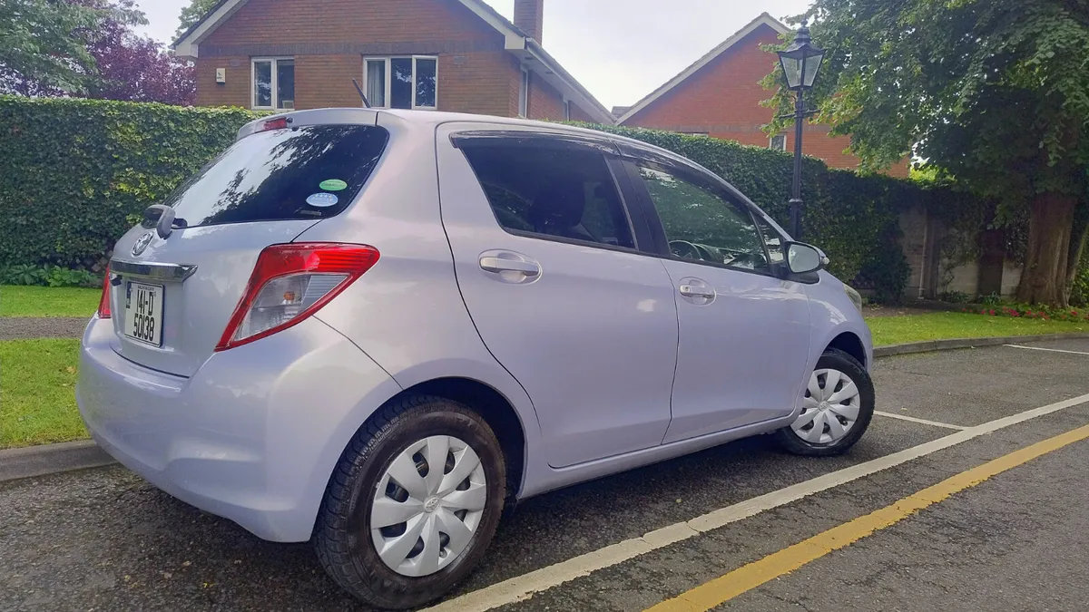 1.0 AUTOMATIC TOYOTA VITZ~BRAND NEWNCT 09/26=€7950 - Image 4