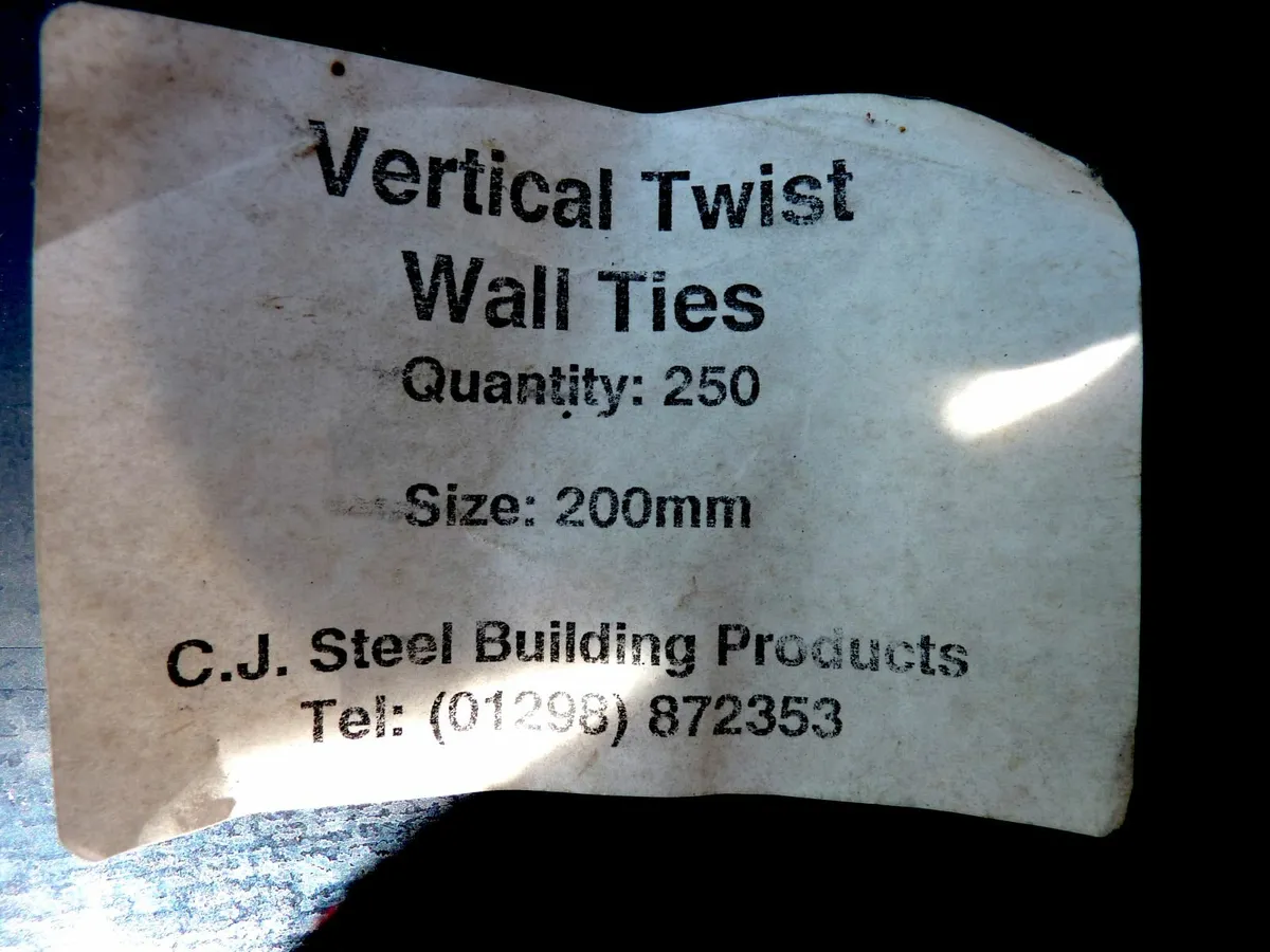 Galvanised Wall Ties 200 mm 8 Boxes (250 per box) - Image 1