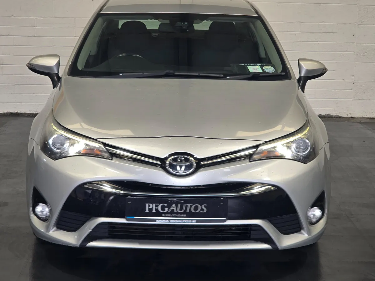 16 Avensis min 2k trade in allowance - Image 3