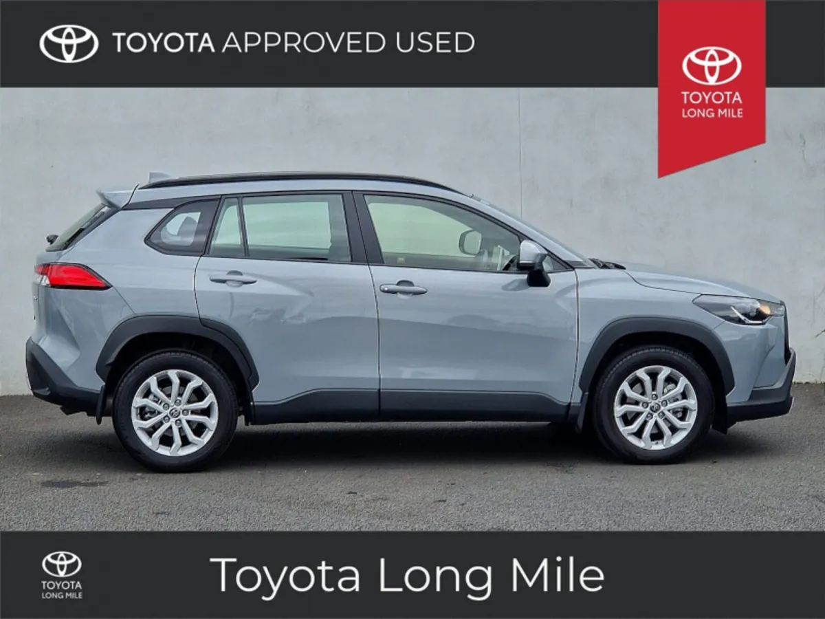 Toyota Corolla Cross 1.8 Hybrid Luna 5dr - Image 4