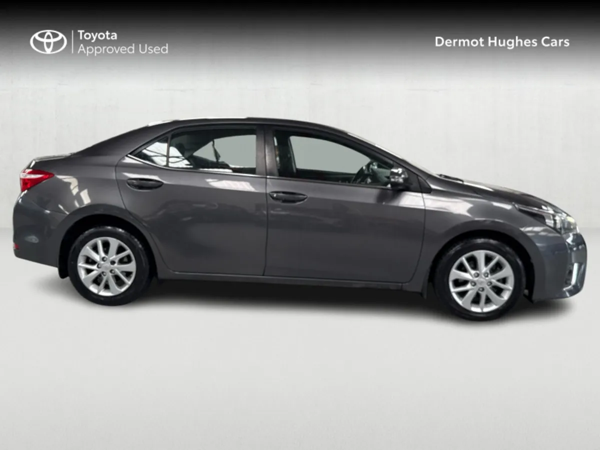 Toyota Corolla COROLLA 1.4 D-4D LUNA - Image 3