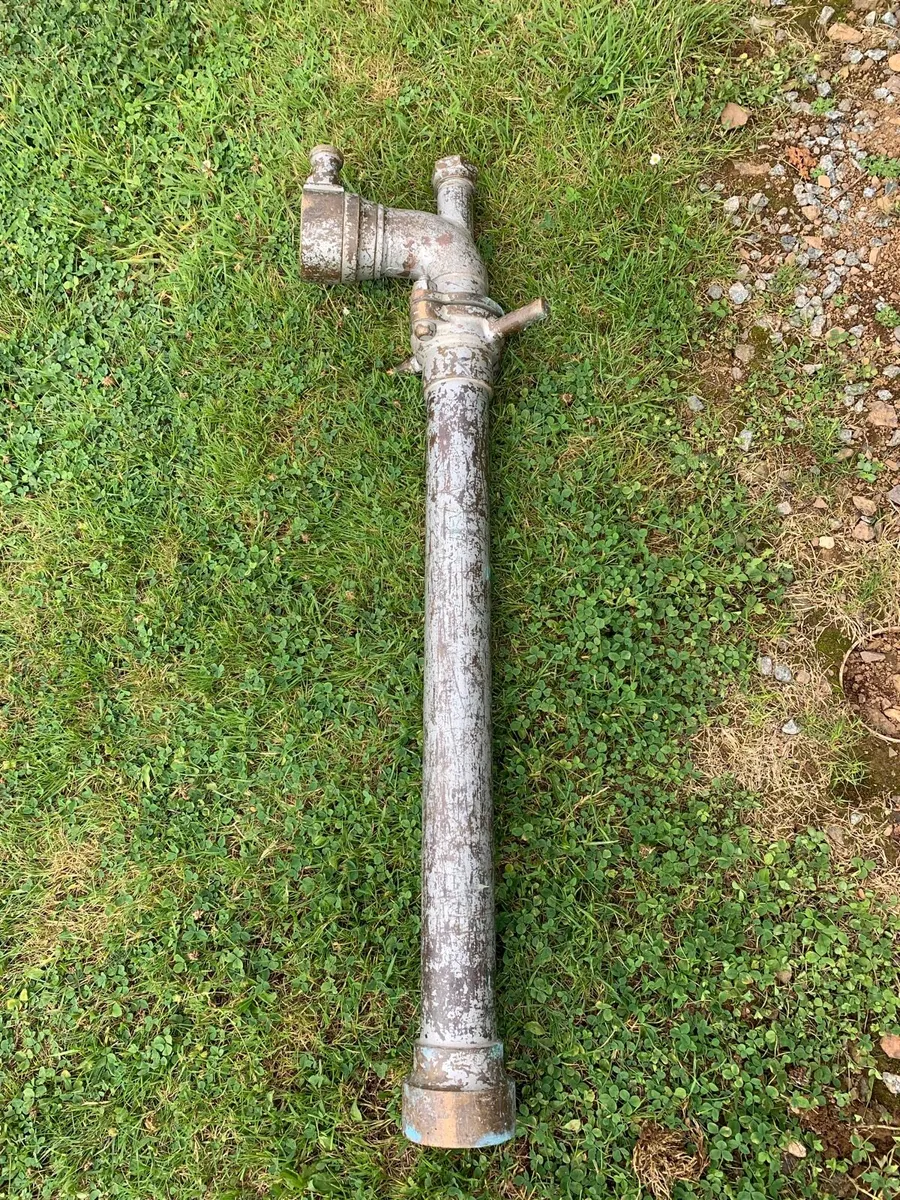 Vintage Brass Fire hydrant pipe and hose - Image 1