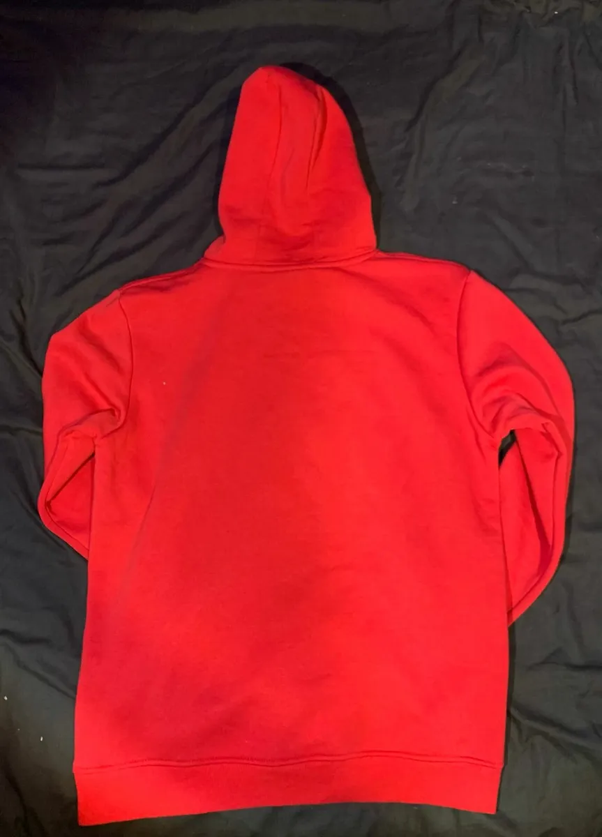 Chicago Bulls Hoodie - Image 2