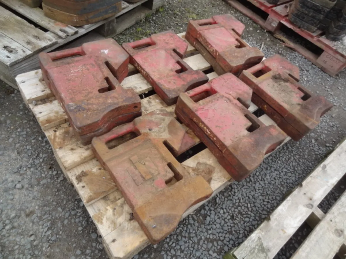 Case International IH Tractor Suitcase Weights - Image 2