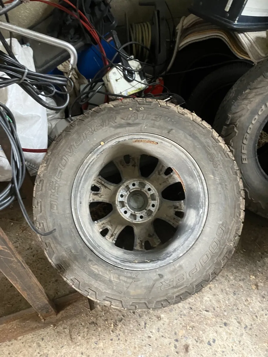 PAIR  NEW TRAILER AXLES 1800KG BRAND NEW - Image 3