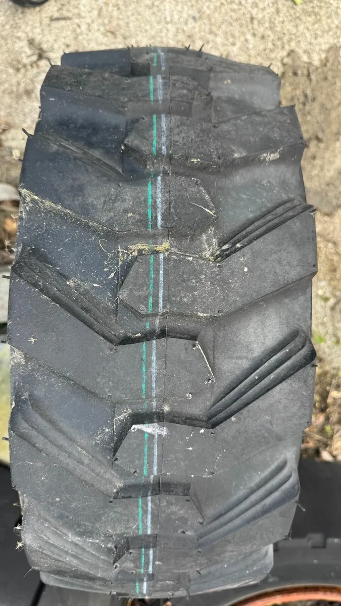 new Bobcat Solid Wheel with Rim - Image 1
