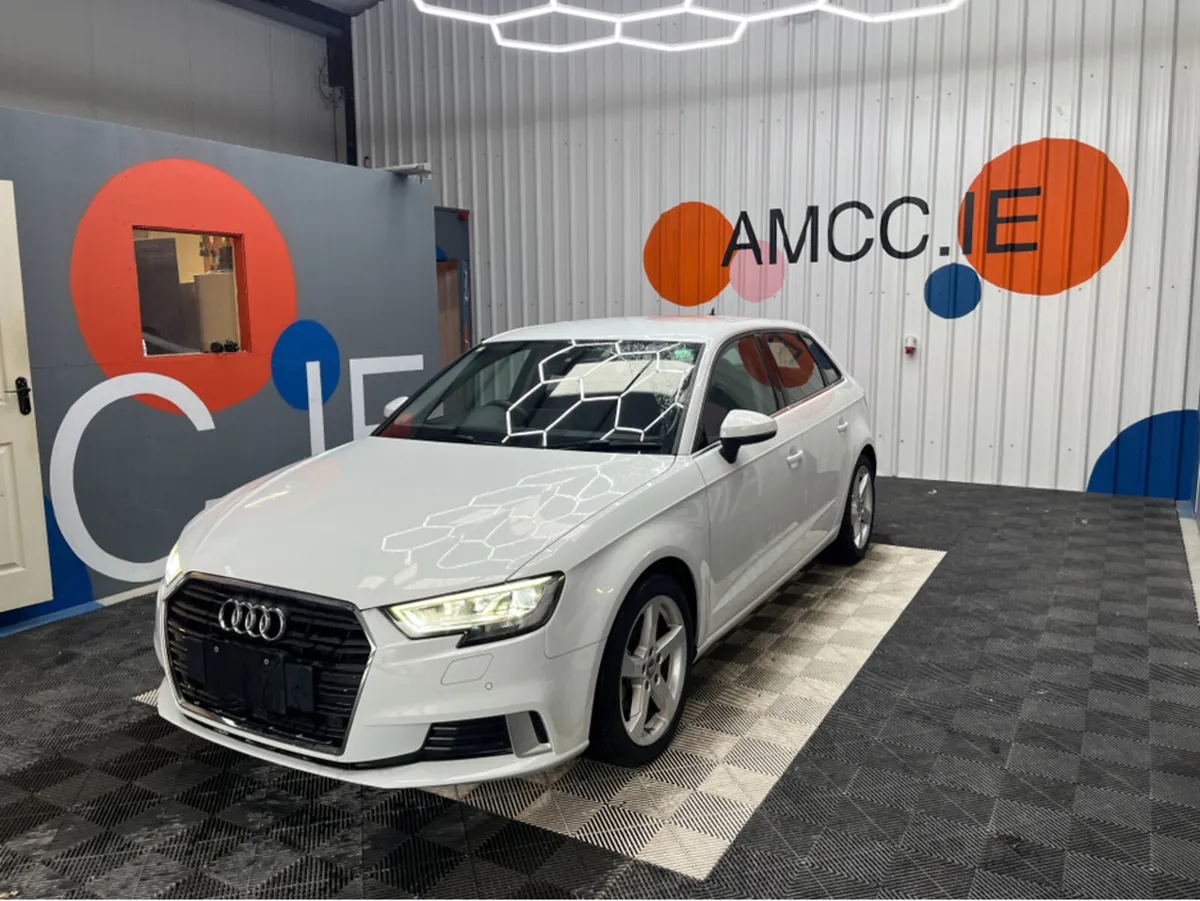 Audi A3 SPORTBACK 30 TFSI / 39K kms / AUTOMATIC  / - Image 3