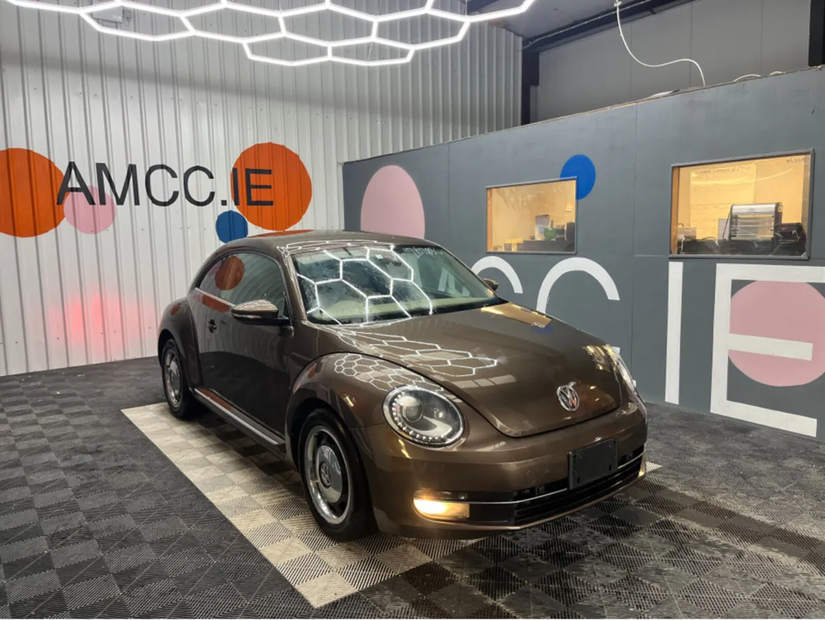 Volkswagen Beetle AUTOMATC / 96K kms / 1.2 PETROL - Image 1