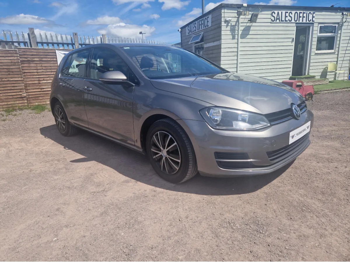 Volkswagen Golf 1.2 TSI S 105PS 5DR - Image 1