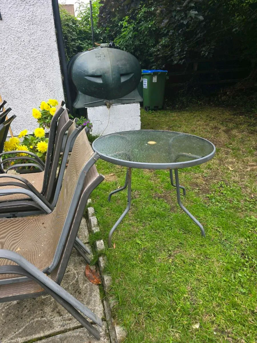 Free Garden table and chairs - Image 1