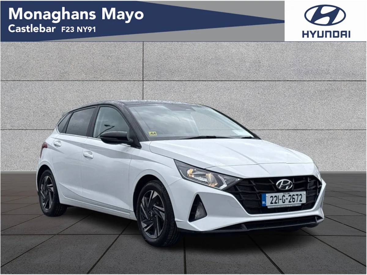 Hyundai i20 DELUXE 2 TONE 5DR PETROL - Image 1
