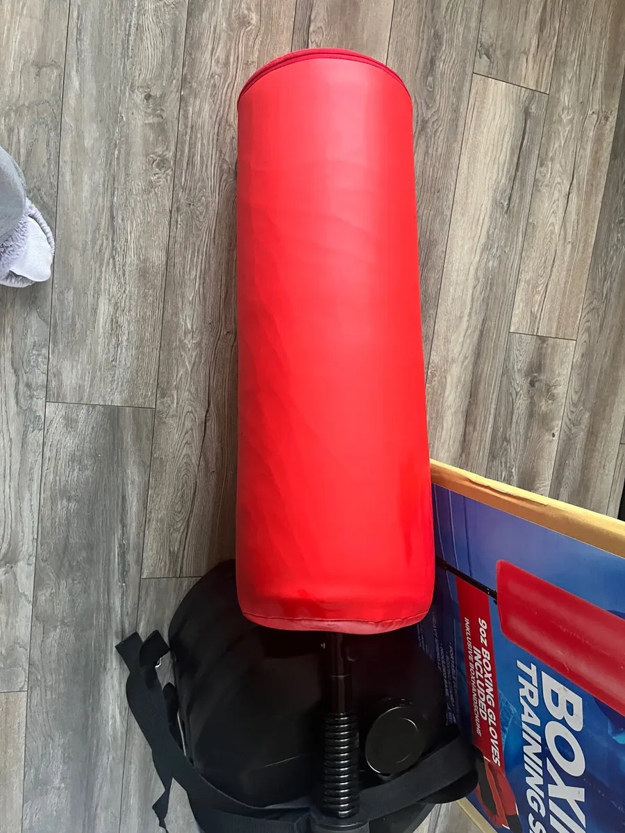 Boxing Club 155cm Freestanding  Punch Bag - Image 3