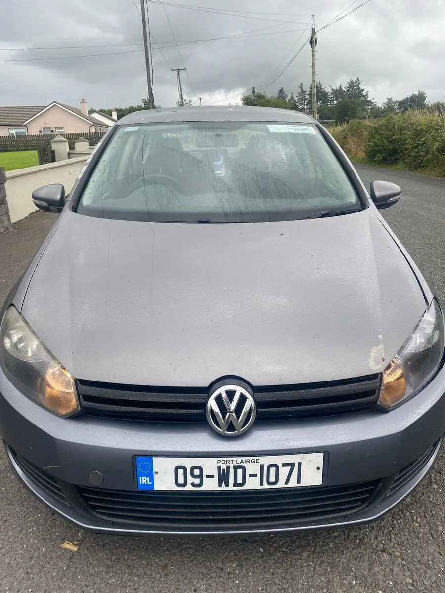 2009 Volkswagen Golf - Image 4