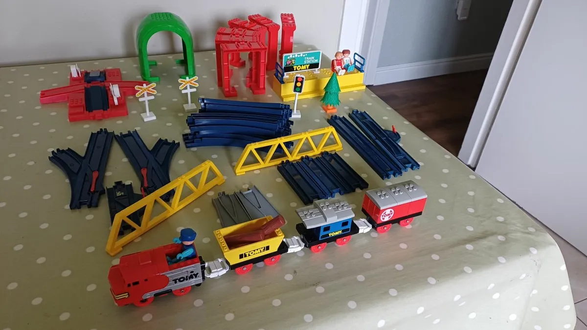Tomy train set - Image 1