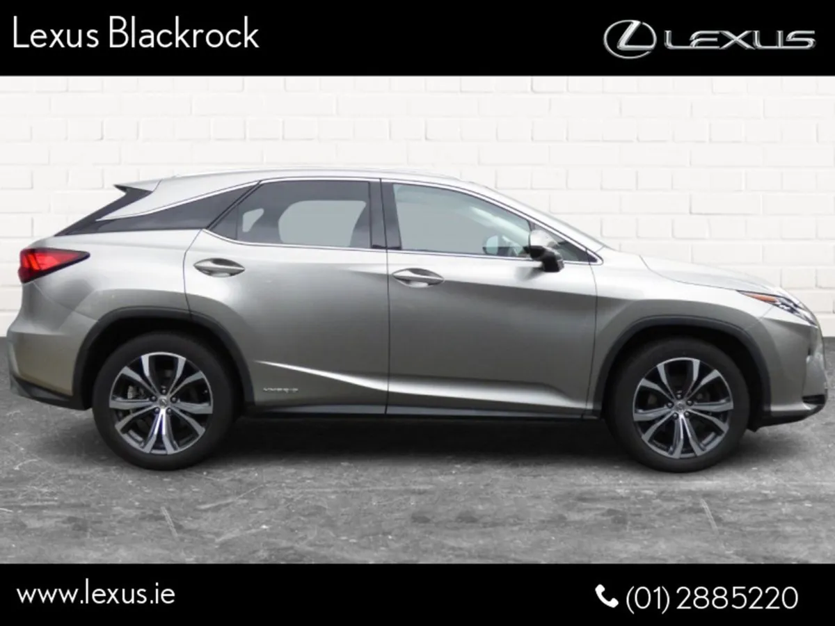 Lexus RX Hybrid Luxury AWD - Image 3