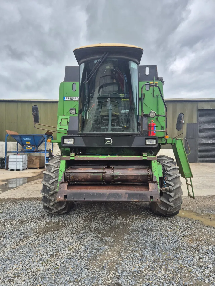 John Deere Combine - Image 3