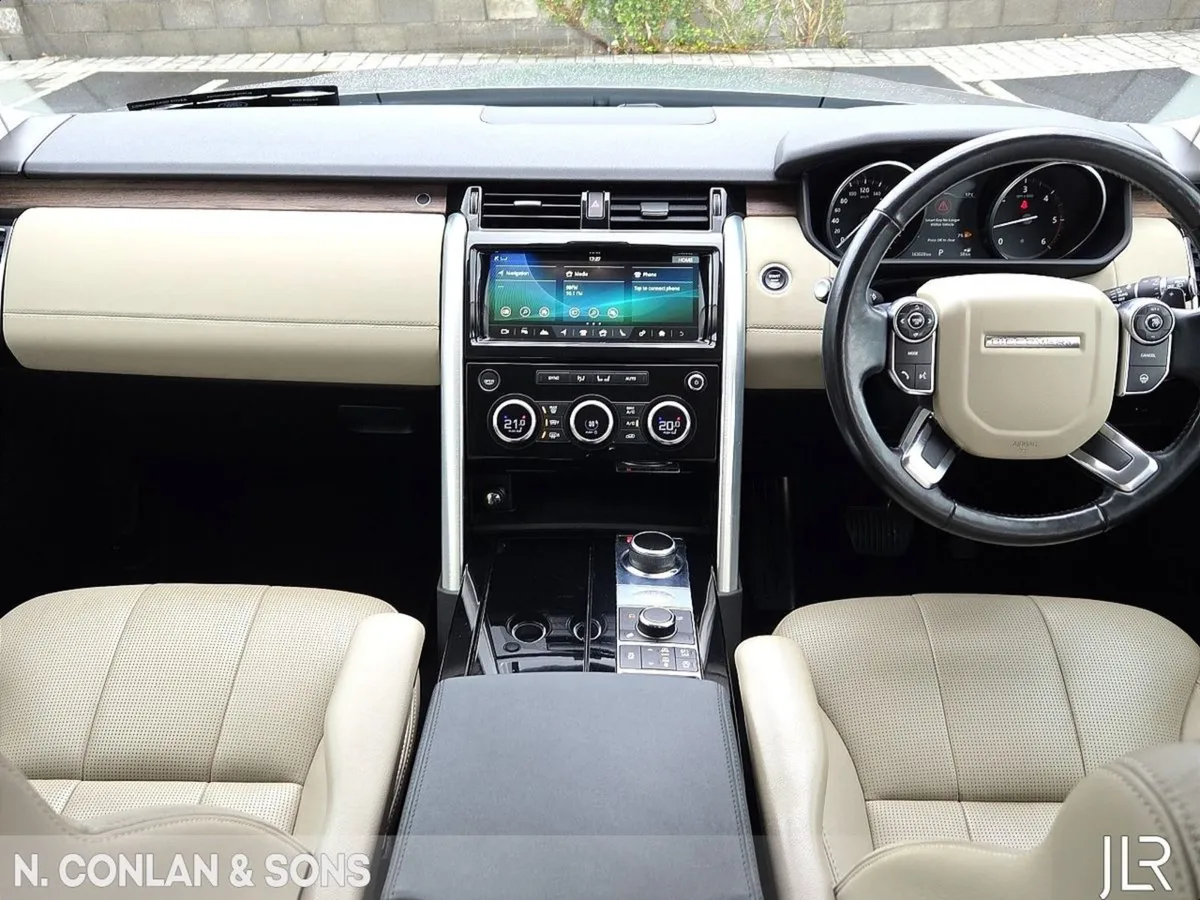 Land Rover Discovery 2.0 TD4 HSE 7 Seater - Image 4