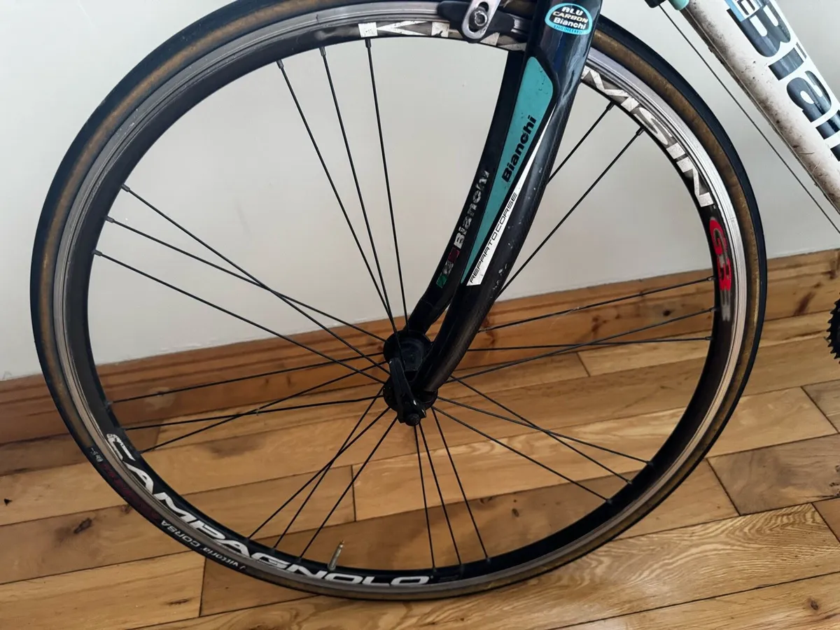 For Sale: Bianchi 1885 C2C Road Bike - Image 3