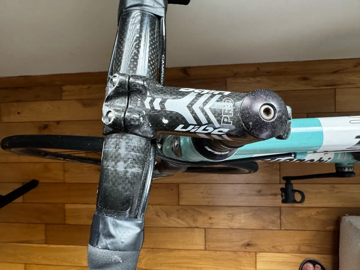 For Sale: Bianchi 1885 C2C Road Bike - Image 4