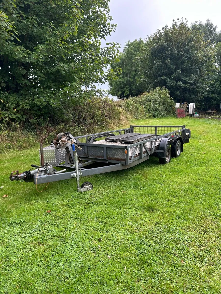 Plant Trailer - Image 1
