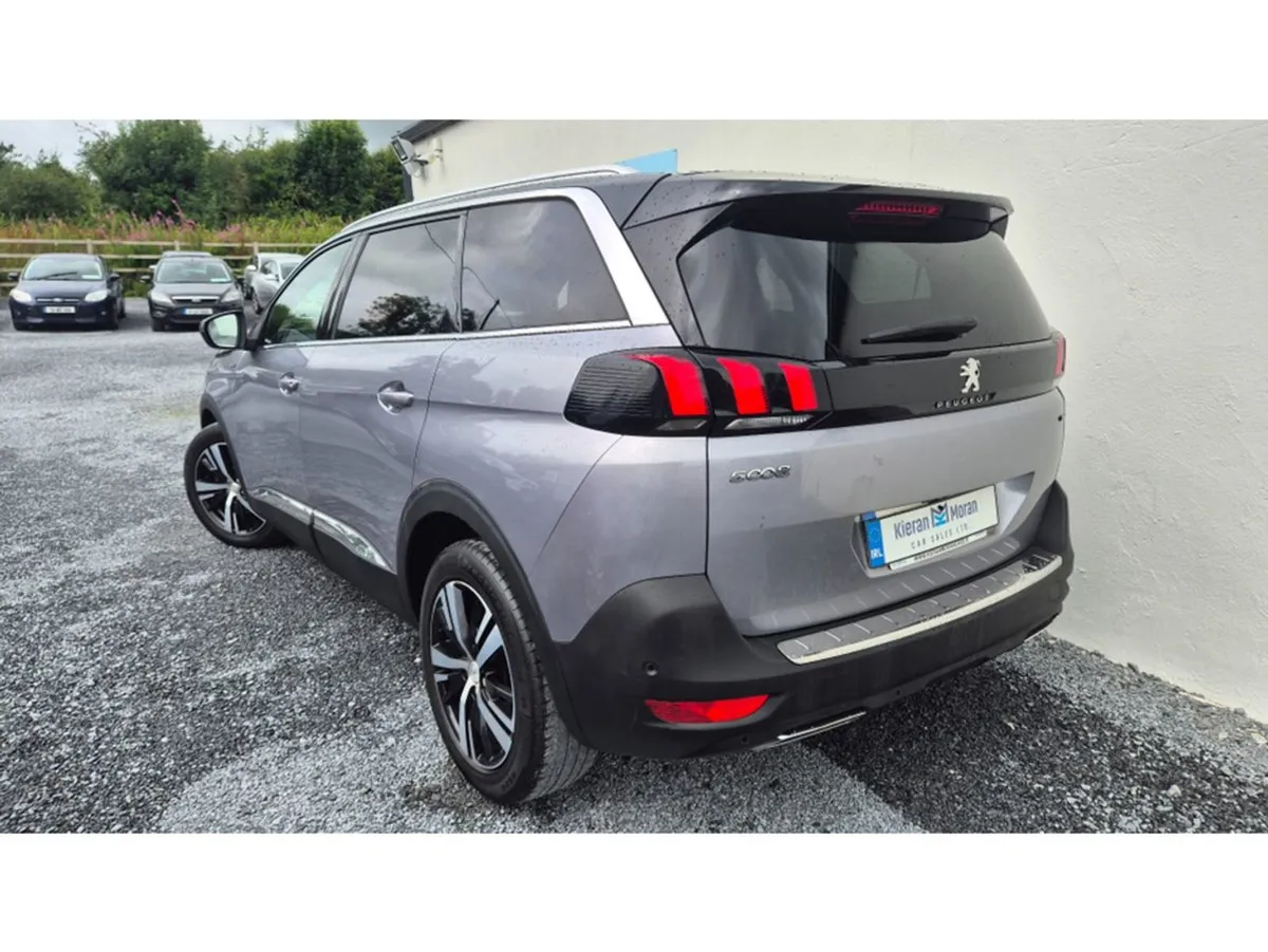 Peugeot 5008 GT Line - Image 3