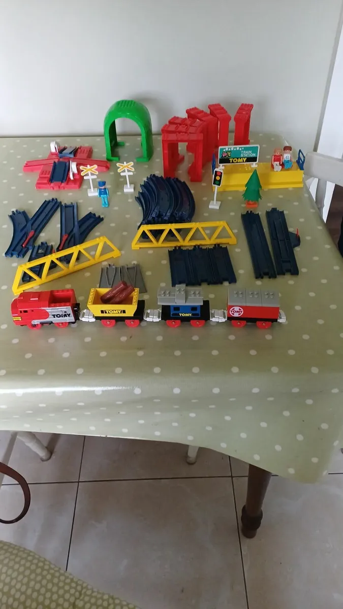 Tomy train set - Image 2