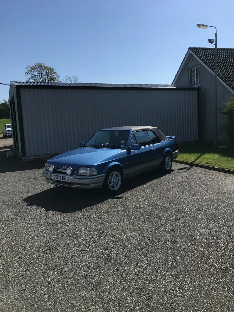1990 Xr3i Convertible - Image 3