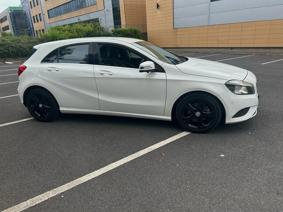 Mercedes Benz A Class 180 AMG - Image 2