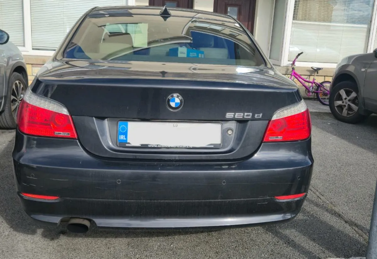 2009 BMW 520d - Image 3