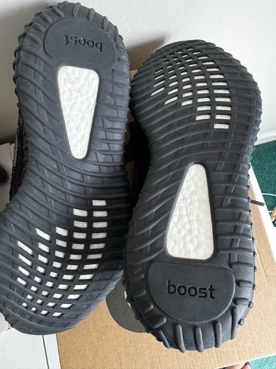 YEEZY BOOST 350 V2 “MX Rock” - Image 3