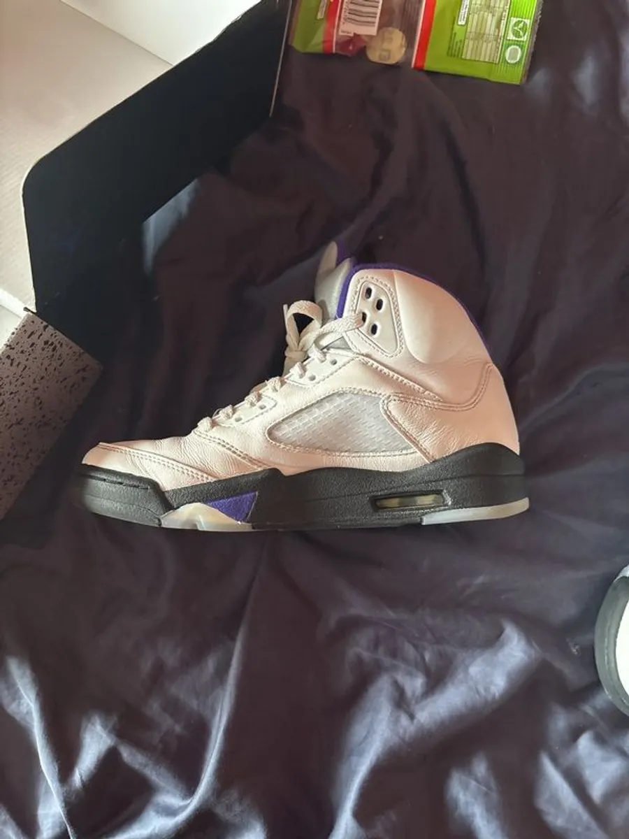 jordan 5s - Image 4