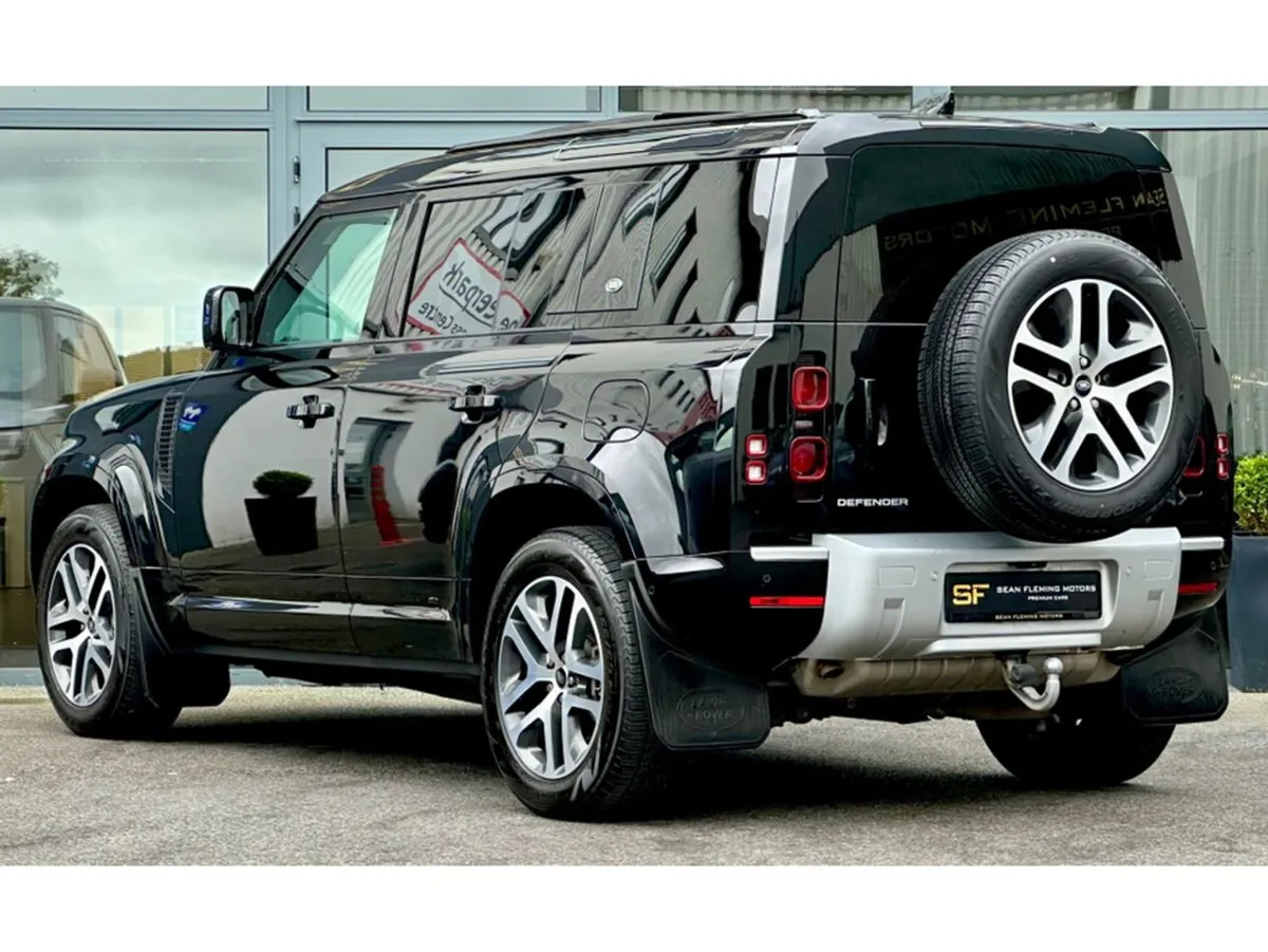 Land Rover Defender XS Edition Phev - Image 3