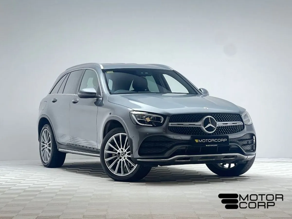 Mercedes-Benz GLC-Class 300E AMG Line Premium 4ma - Image 1