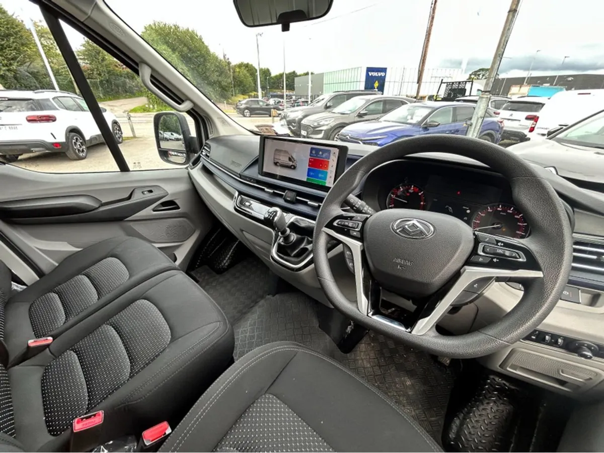 Maxus Deliver 9 PV LH FWD Luxury Evie G - Image 2