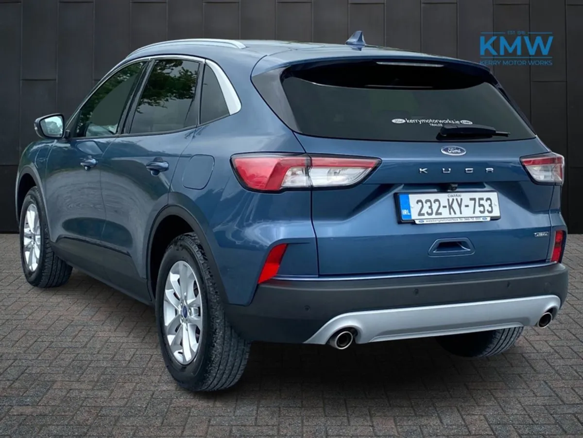 Ford Kuga Titanium 2.5 Phev 225 S6.2 - Image 4