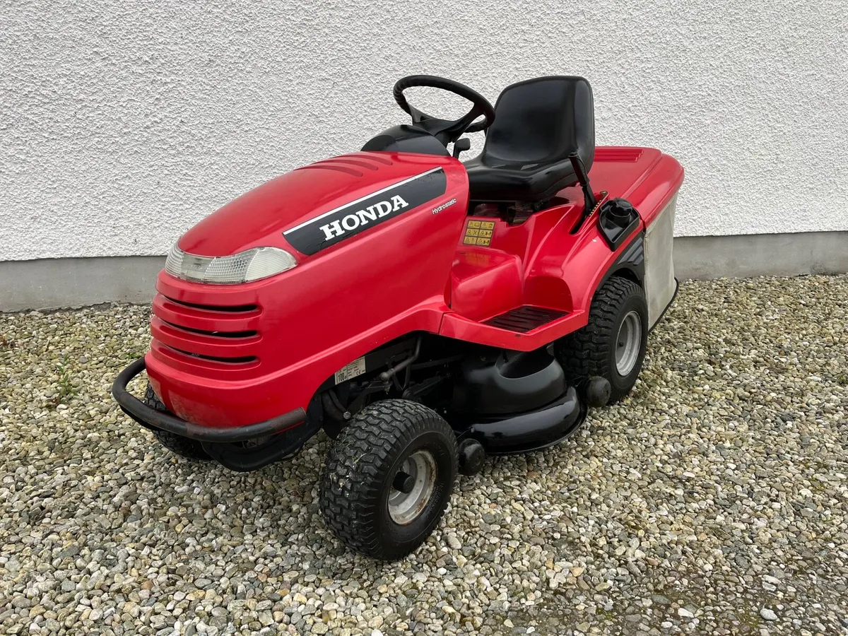 Honda 2417 40inch cut  ride on lawnmower - Image 2