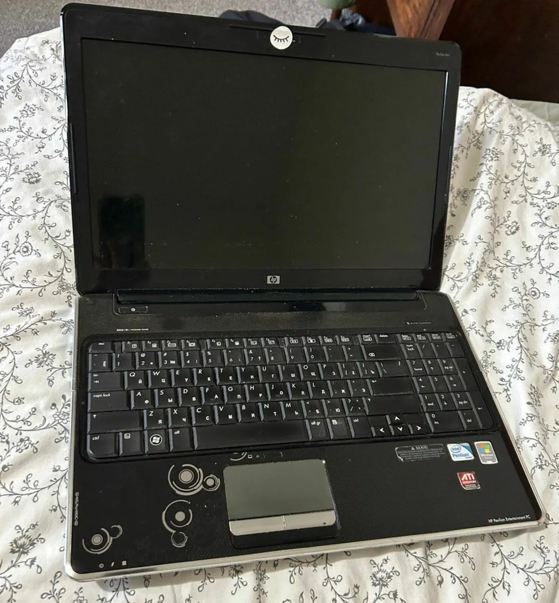 Laptop - Image 1
